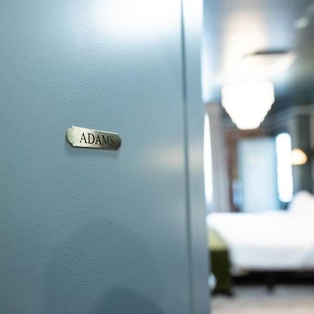 The Gas Lamp Hotel - Adams Suite Philadelphia Exterior photo