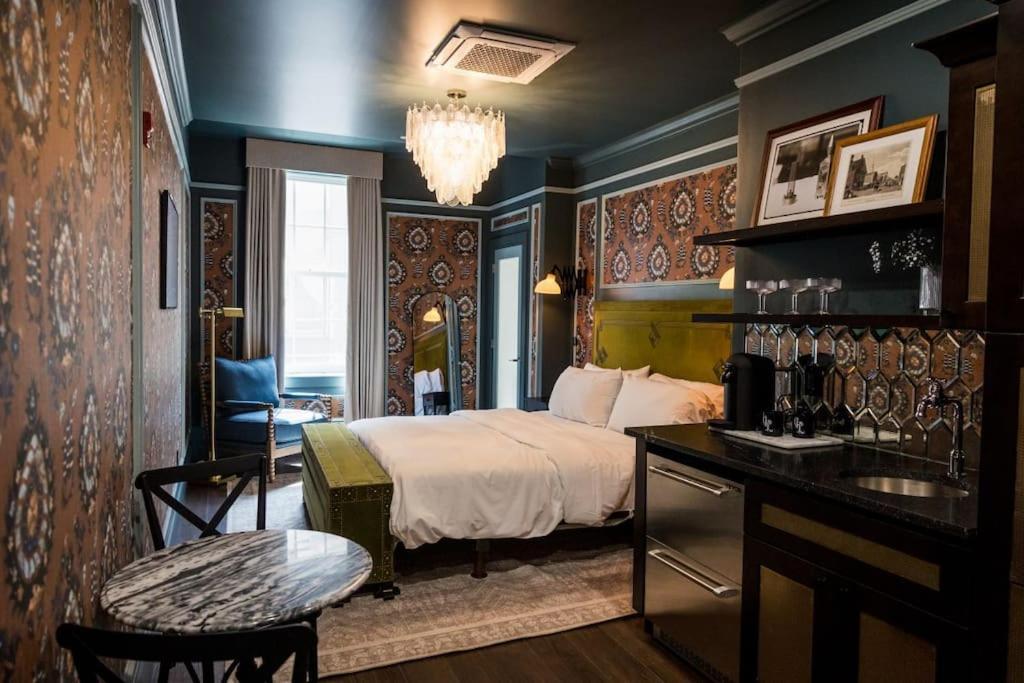 The Gas Lamp Hotel - Adams Suite Philadelphia Exterior photo