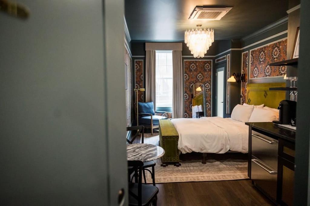 The Gas Lamp Hotel - Adams Suite Philadelphia Exterior photo